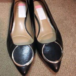 Naturalizer flats